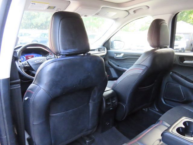 Used 2021 Ford Escape SEL w/ SEL Stealth AWD Package image 14