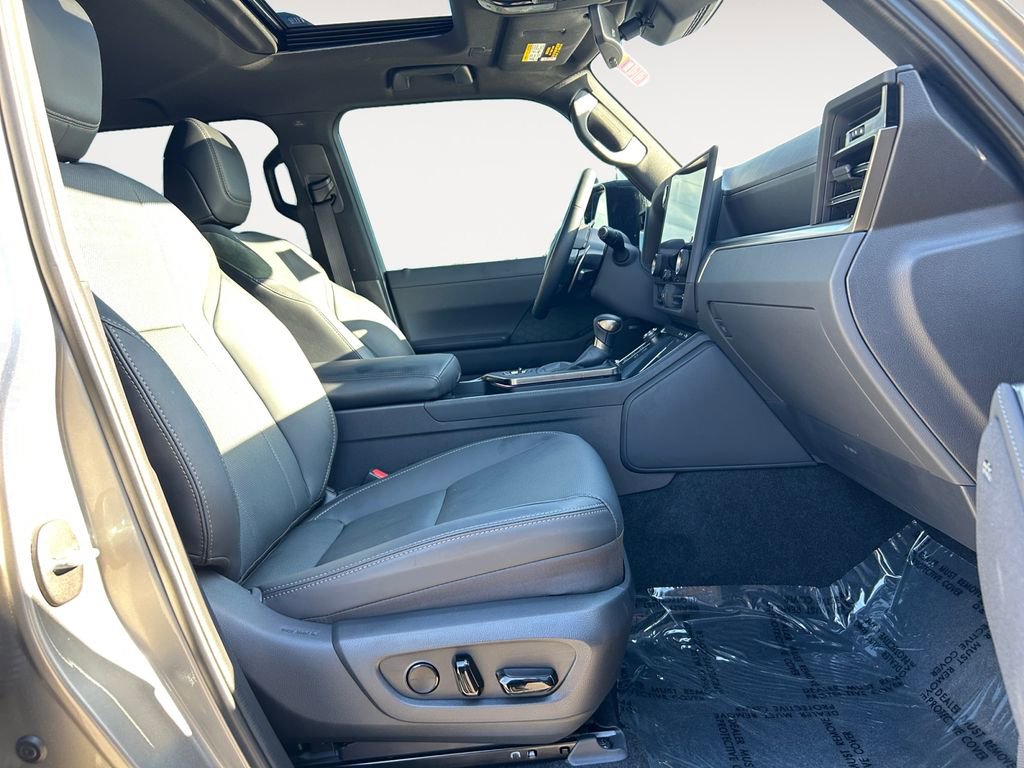 Used 2026 Lexus GX 550 AWD/4WD image 24