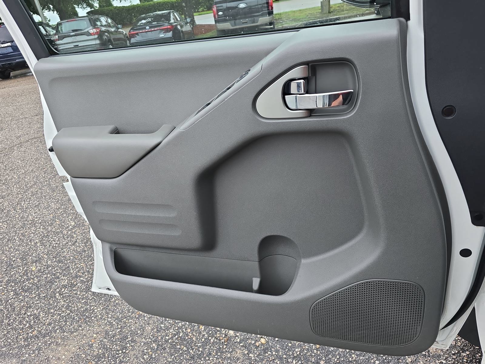 Used 2019 Nissan Frontier SV w/ Value Truck Package RWD image 25