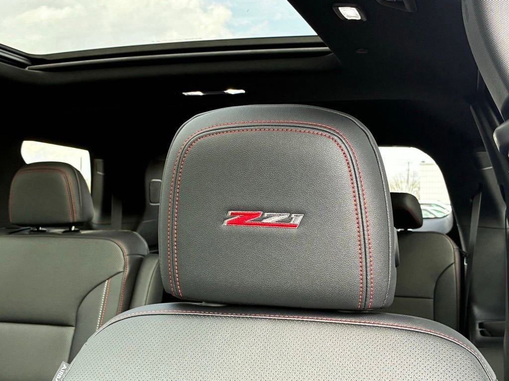 New 2026 Chevrolet Traverse Z71 w/ Enhanced Driving Package image 14