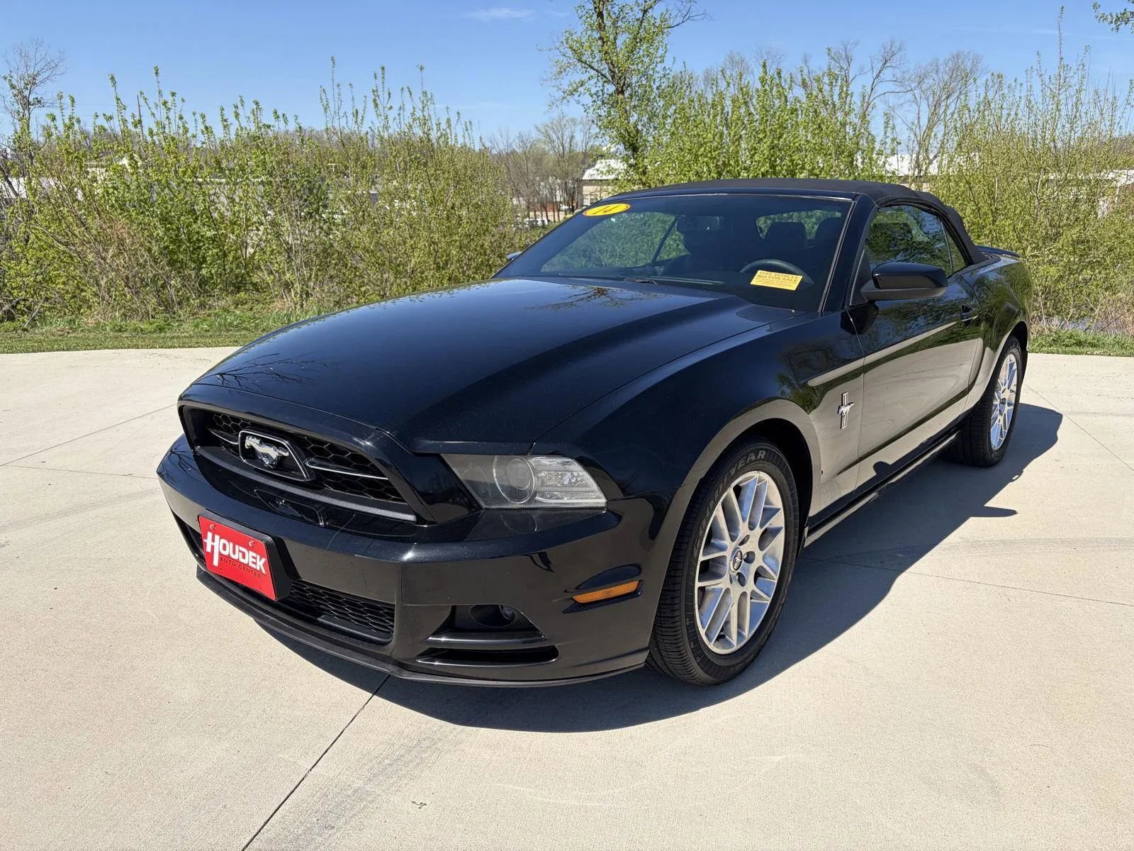Used 2014 Ford Mustang Premium w/ Equipment Group 202A RWD image 9