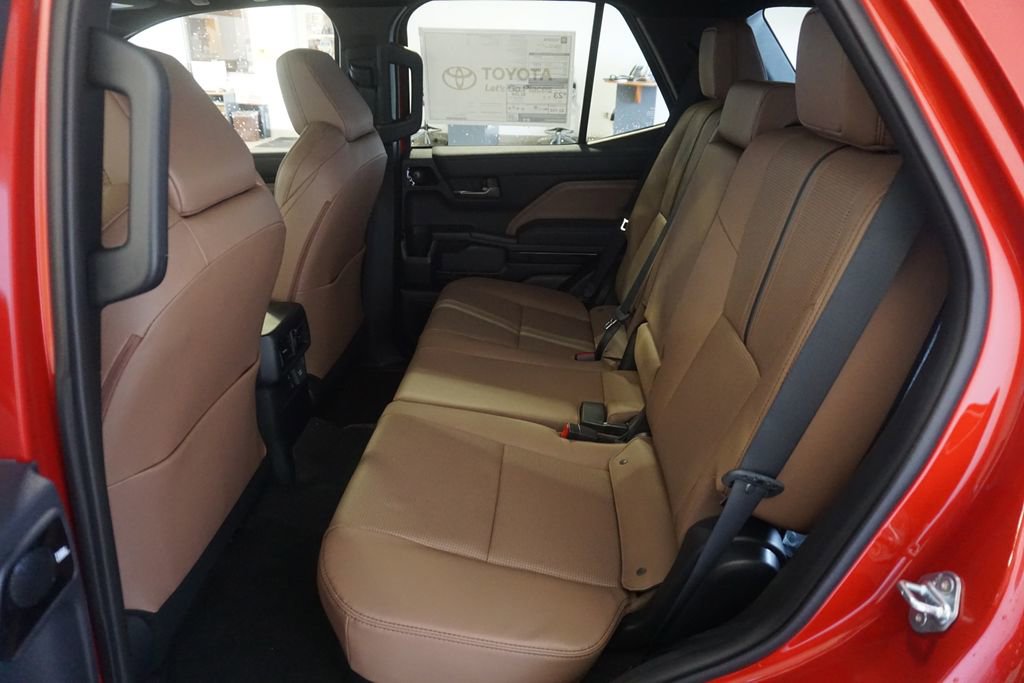 New 2026 Toyota 4Runner Limited AWD/4WD image 25