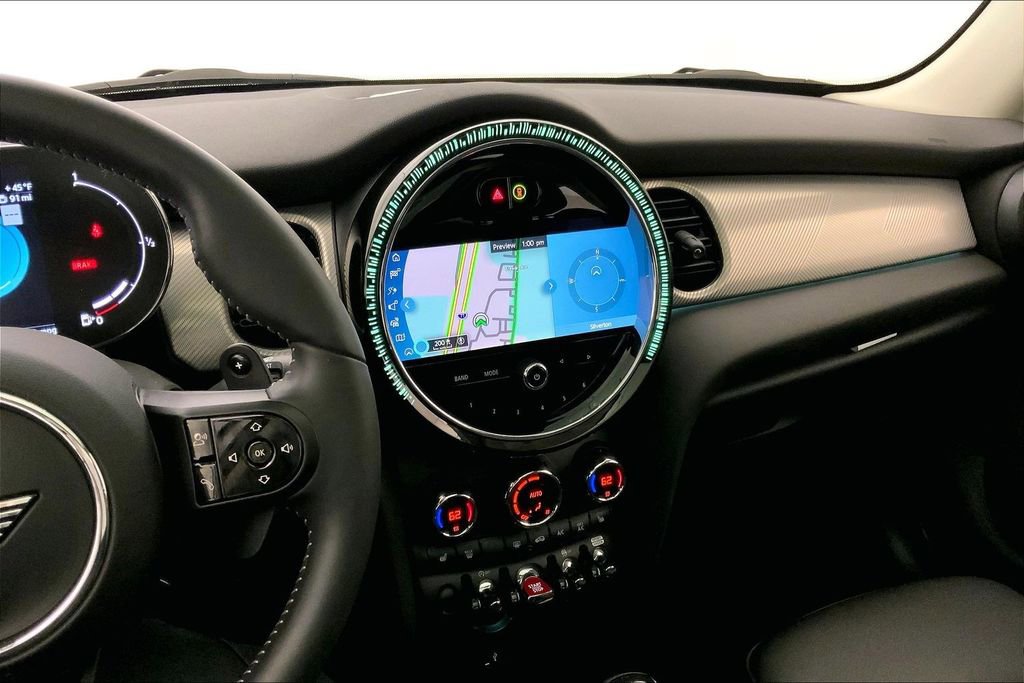 Certified 2024 MINI Cooper S image 5