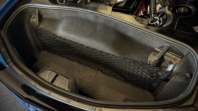 Used 2024 Chevrolet Corvette Stingray Premium Cpe w/ Z51 Performance Package RWD image 33