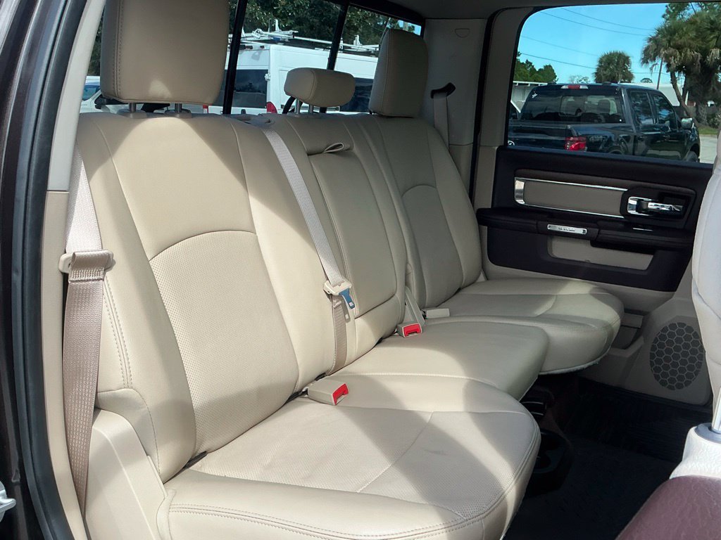Used 2017 RAM 1500 Laramie AWD/4WD image 17