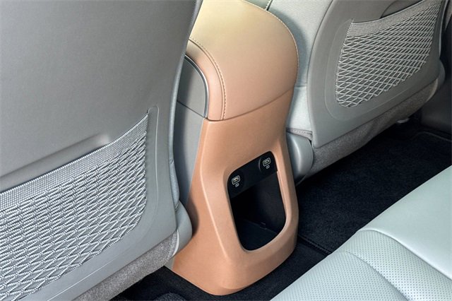 Used 2024 Hyundai Ioniq 5 Limited image 17