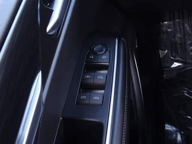 Used 2024 GMC Acadia Elevation w/ Black Edition image 37