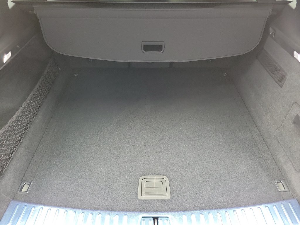 Certified 2026 Porsche Cayenne AWD/4WD image 17