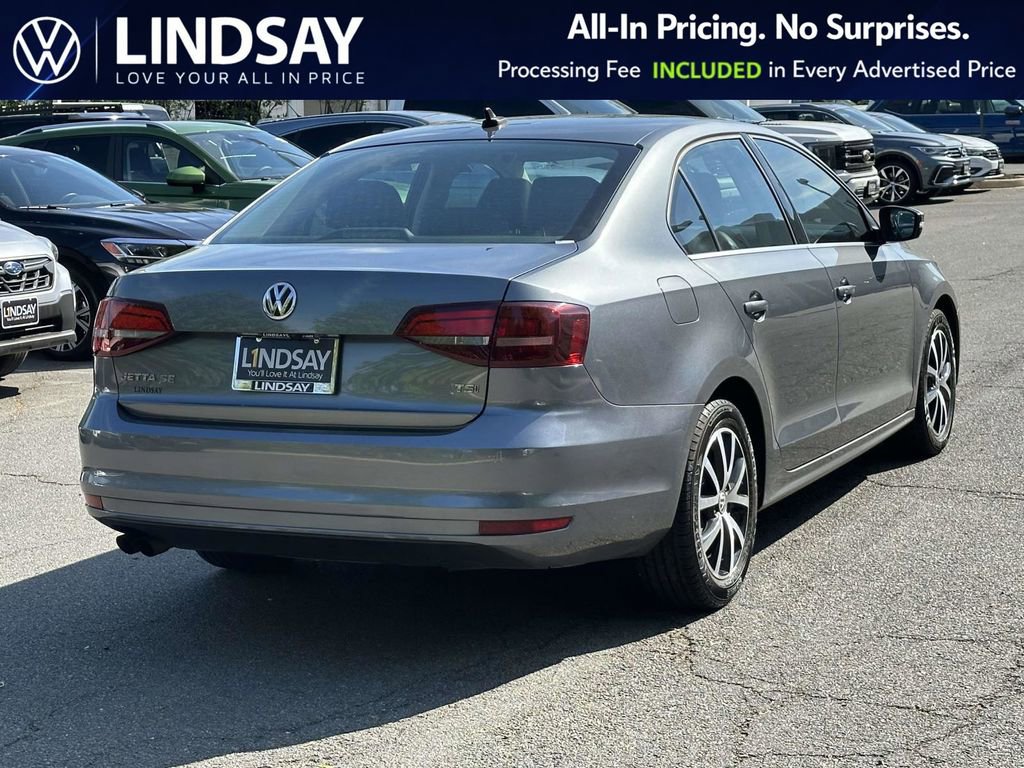 Used 2017 Volkswagen Jetta SE FWD image 7