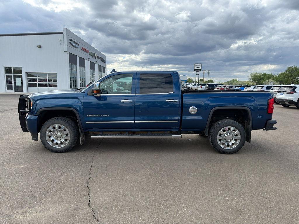 Used 2015 GMC Sierra 2500 Denali AWD/4WD image 12