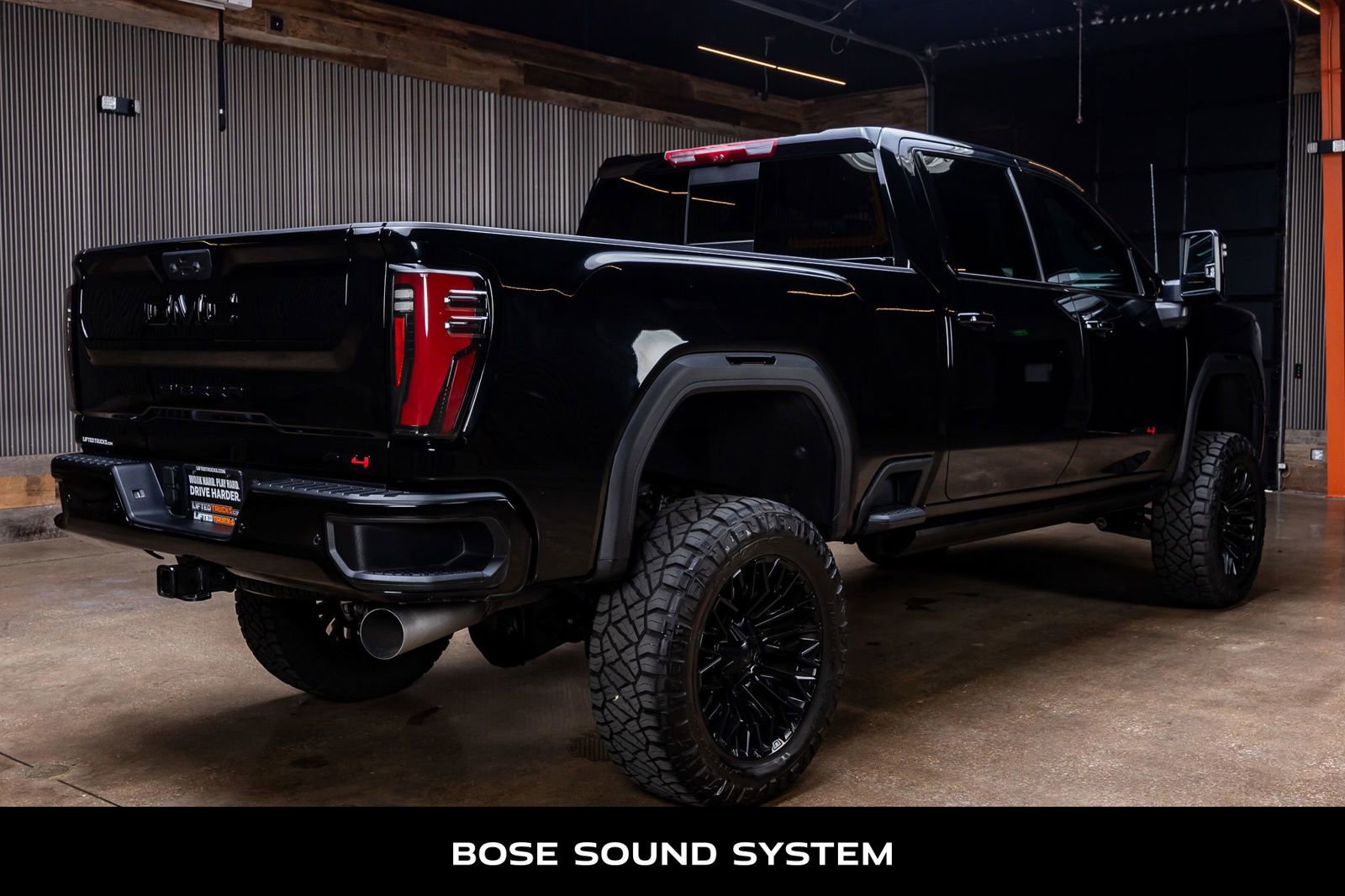 Used 2026 GMC Sierra 2500 AT4 w/ AT4 Premium Plus Package image 9