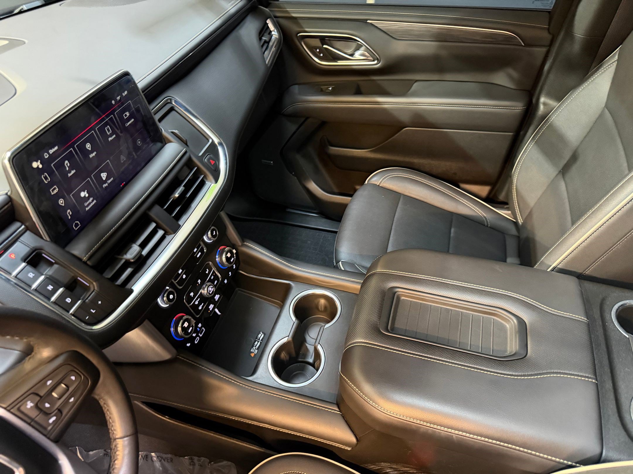 Used 2022 GMC Yukon XL SLT RWD image 17
