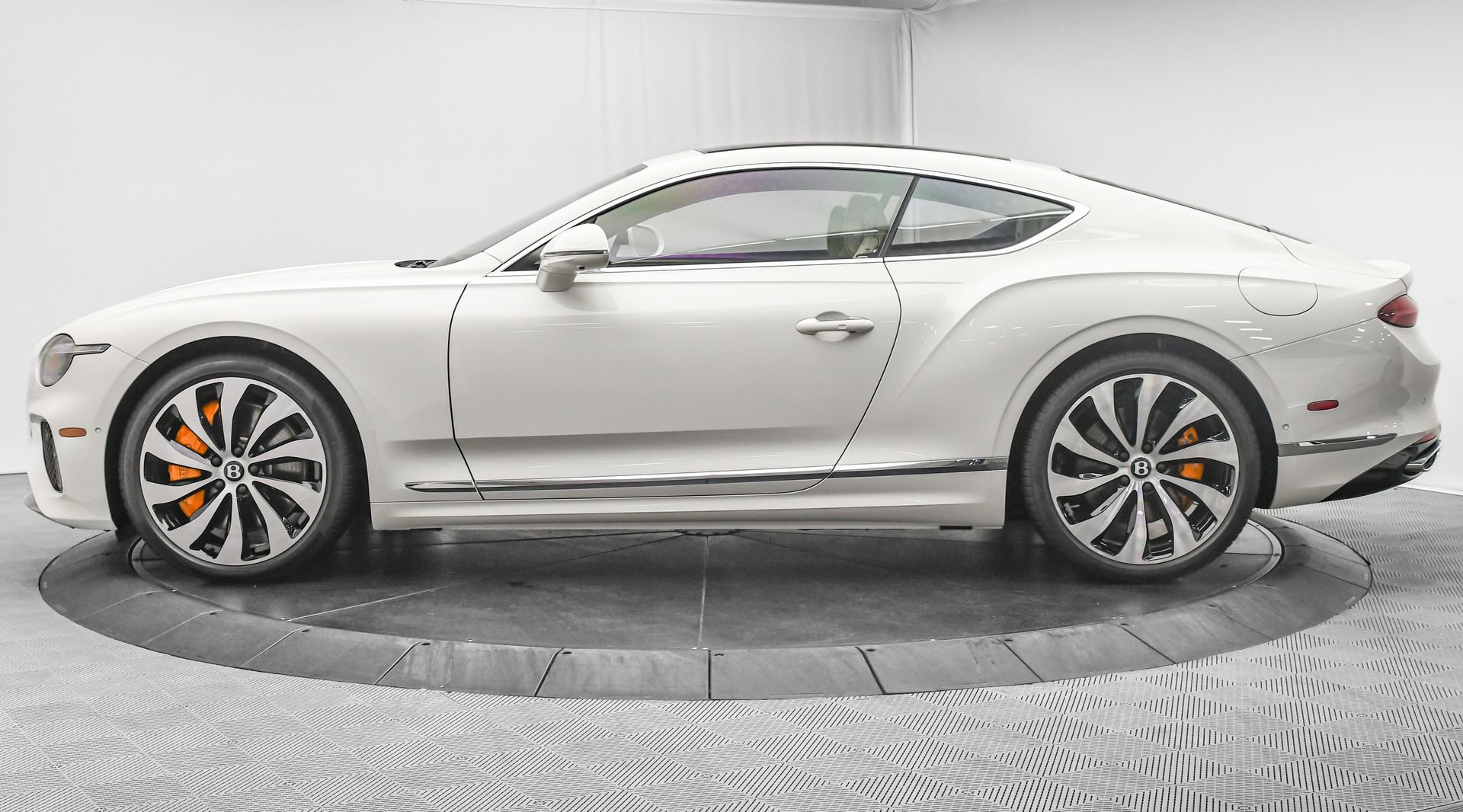 New 2026 Bentley Continental GT image 9