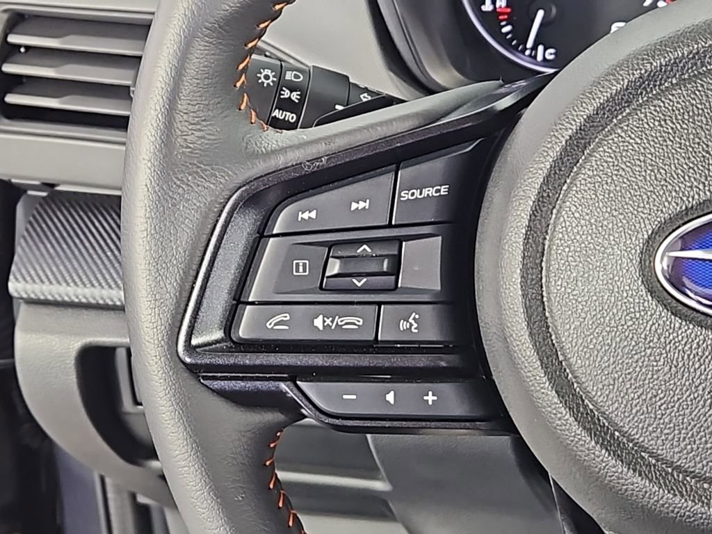 Certified 2025 Subaru Crosstrek 2.5i Limited w/ Crosstrek Mirror Package image 32