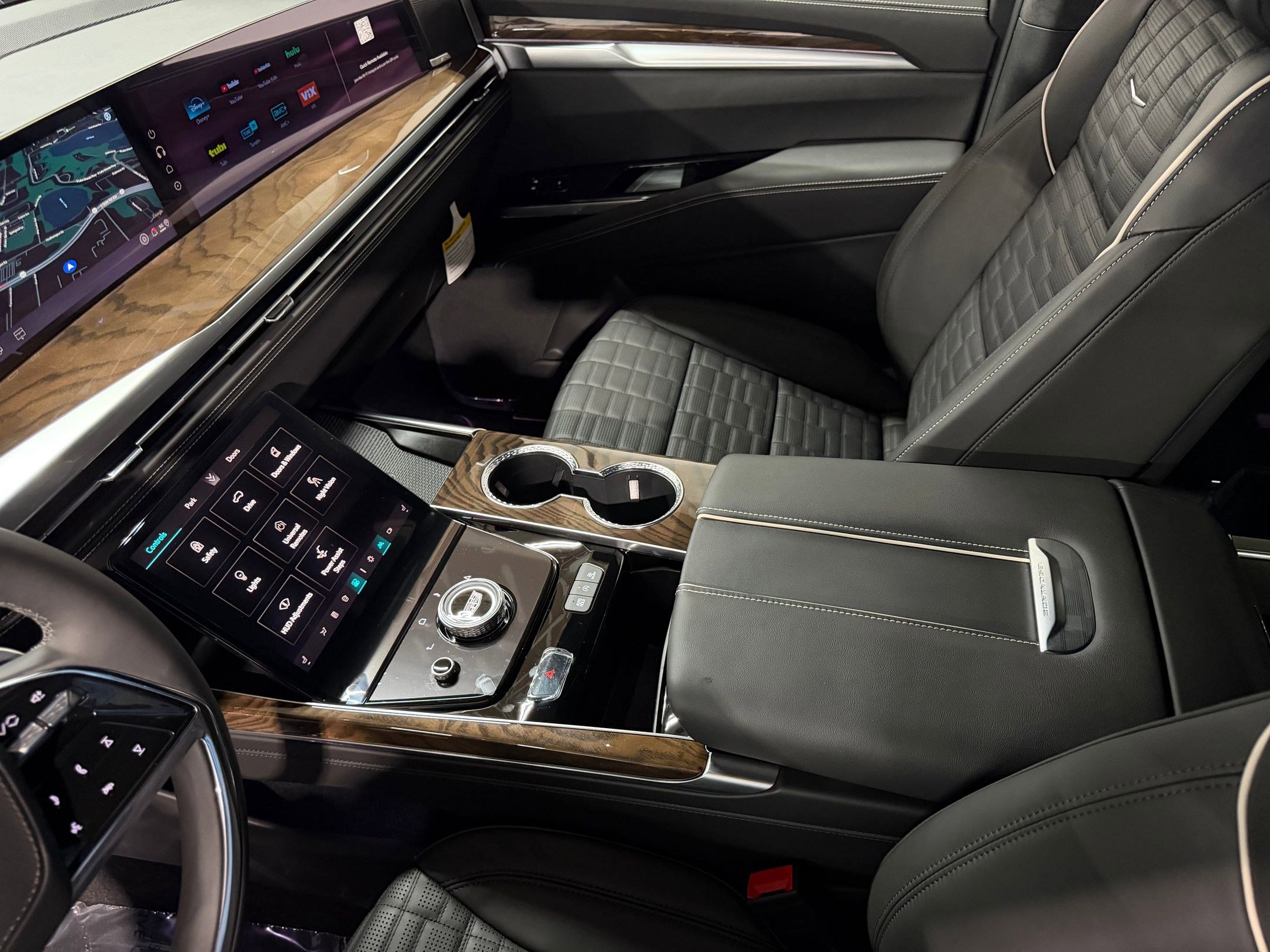 New 2026 Cadillac Escalade ESV Platinum Sport image 44