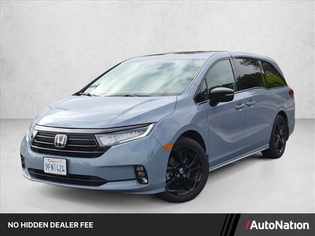 Used 2023 Honda Odyssey Sport image 1