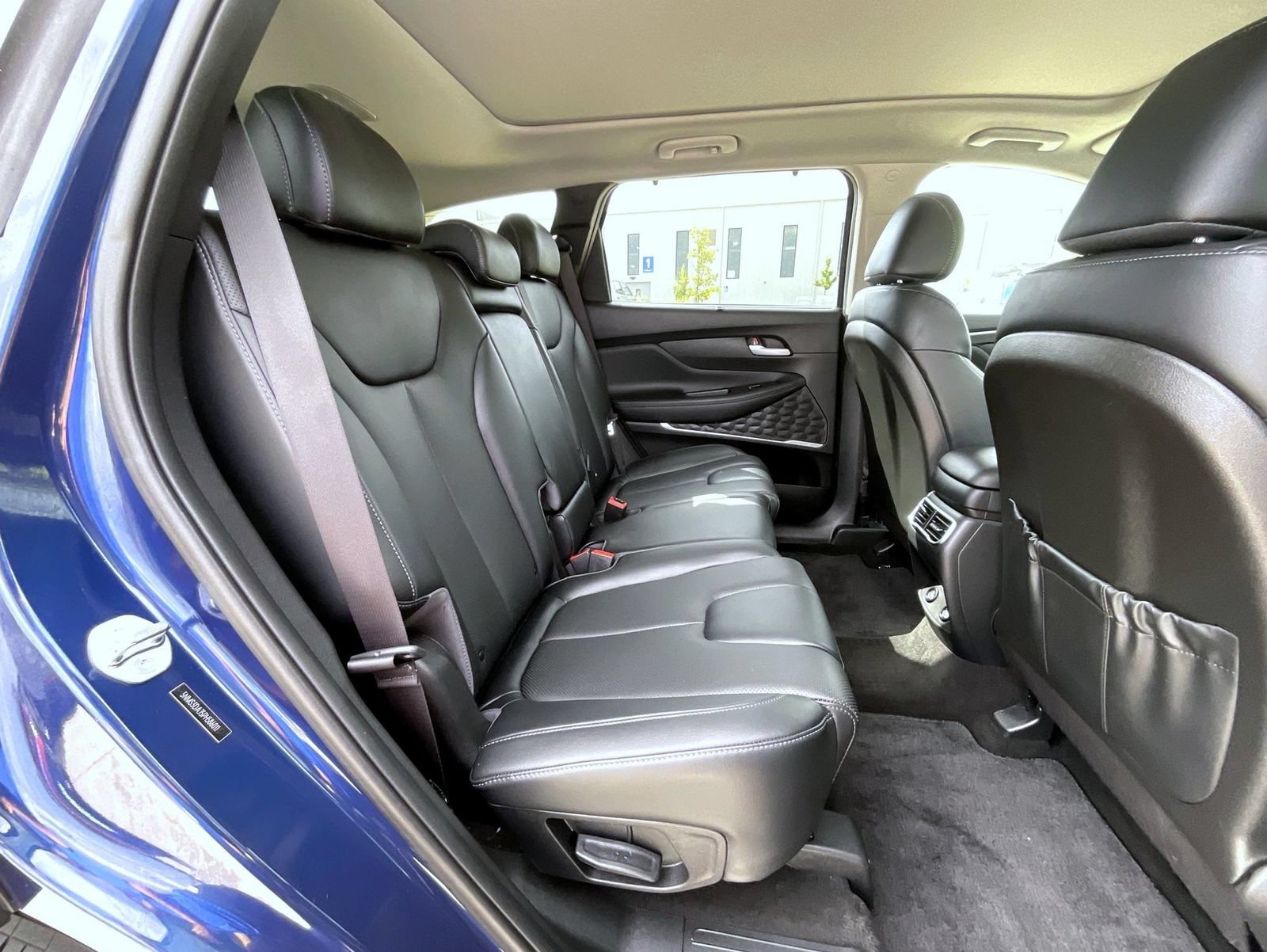 Certified 2023 Hyundai Santa Fe SEL w/ Premium Package AWD/4WD image 19