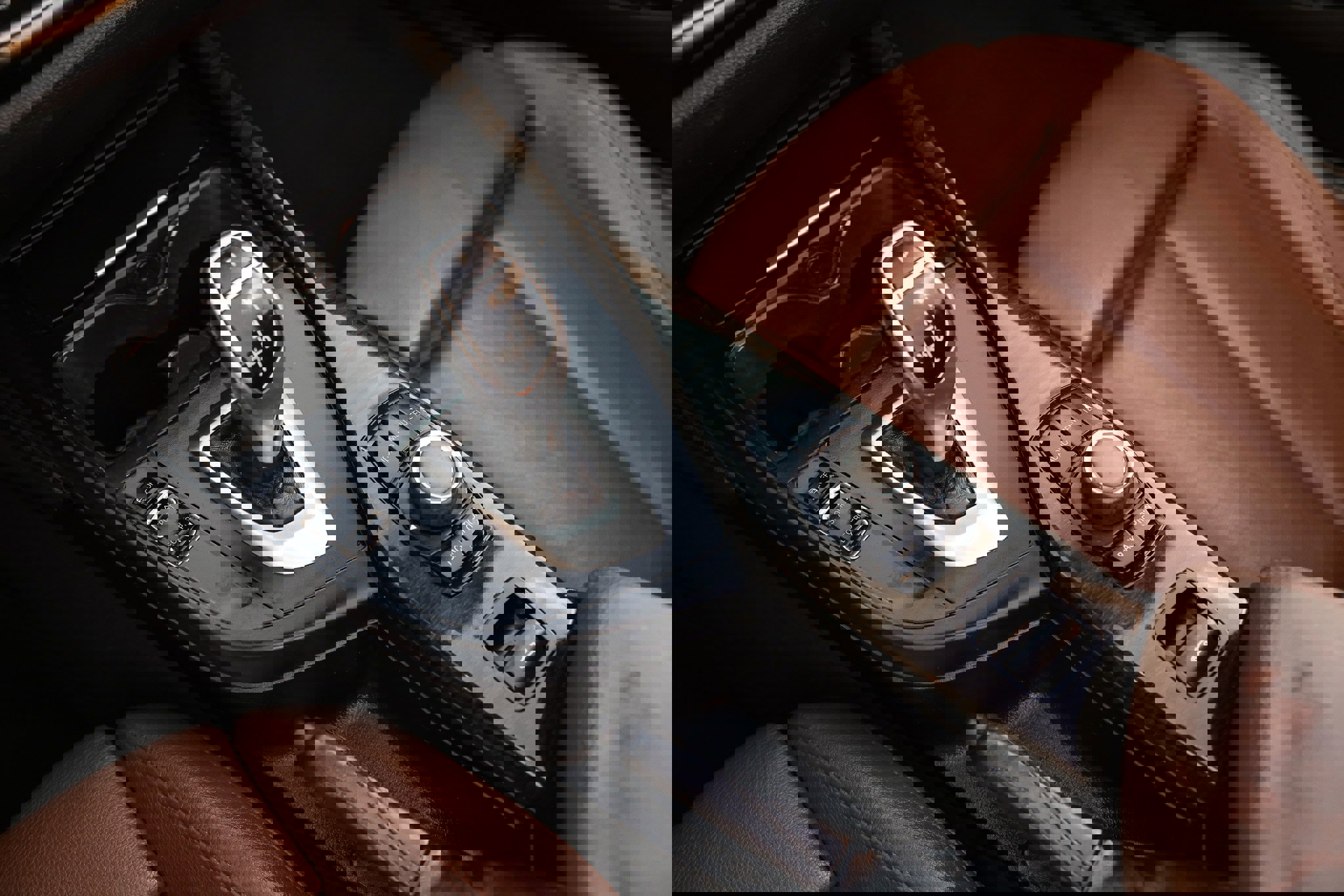 Used 2015 BMW M235i Convertible image 39