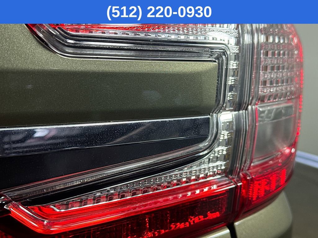 Used 2025 Subaru Ascent Touring AWD/4WD image 34