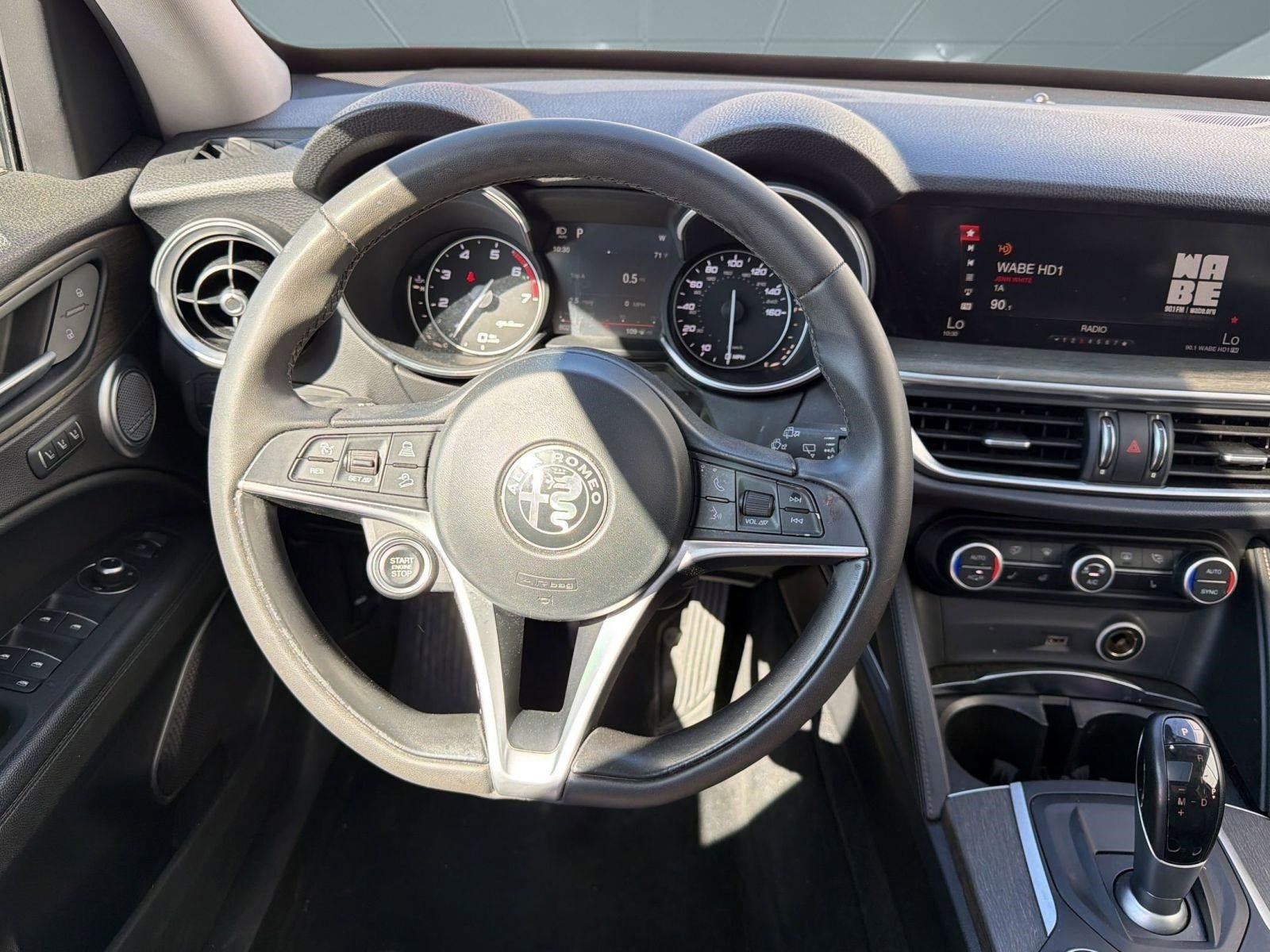 Used 2018 Alfa Romeo Stelvio Ti image 25