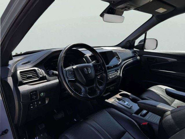 Used 2022 Honda Passport TrailSport image 21