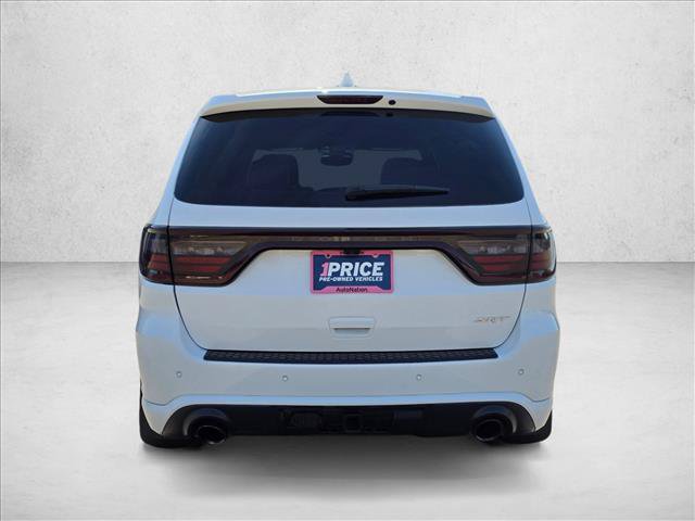 Used 2018 Dodge Durango SRT w/ Technology Group AWD/4WD image 4
