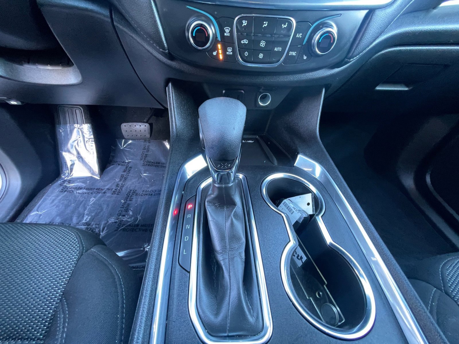 Used 2023 Chevrolet Traverse LT image 15