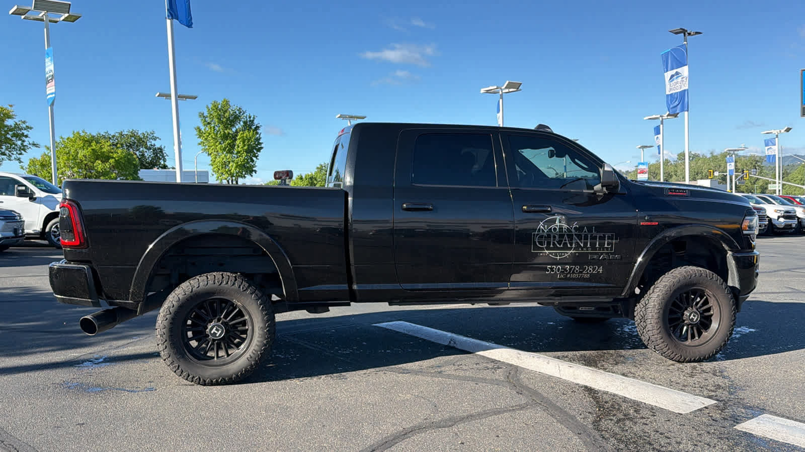 Used 2019 RAM 2500 Laramie w/ Night Edition image 4