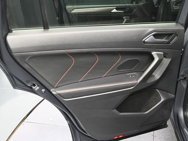 Used 2024 Volkswagen Tiguan Wolfsburg Edition image 17