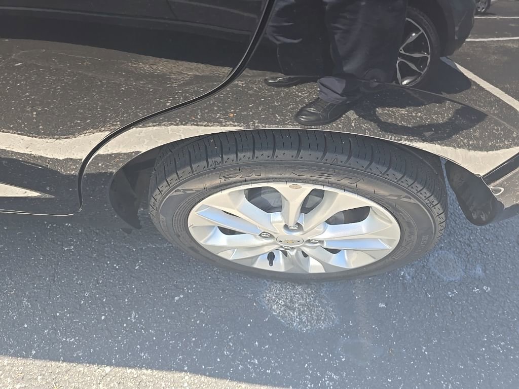 Used 2021 Chevrolet Spark LT FWD image 7