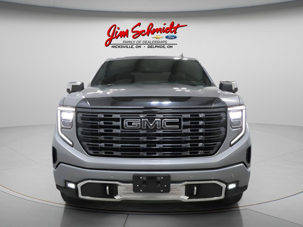 Used 2023 GMC Sierra 1500 Denali Ultimate AWD/4WD image 3