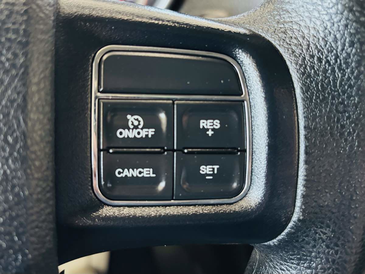 Used 2015 Dodge Journey SE w/ Quick Order Package 22F SE FWD image 41