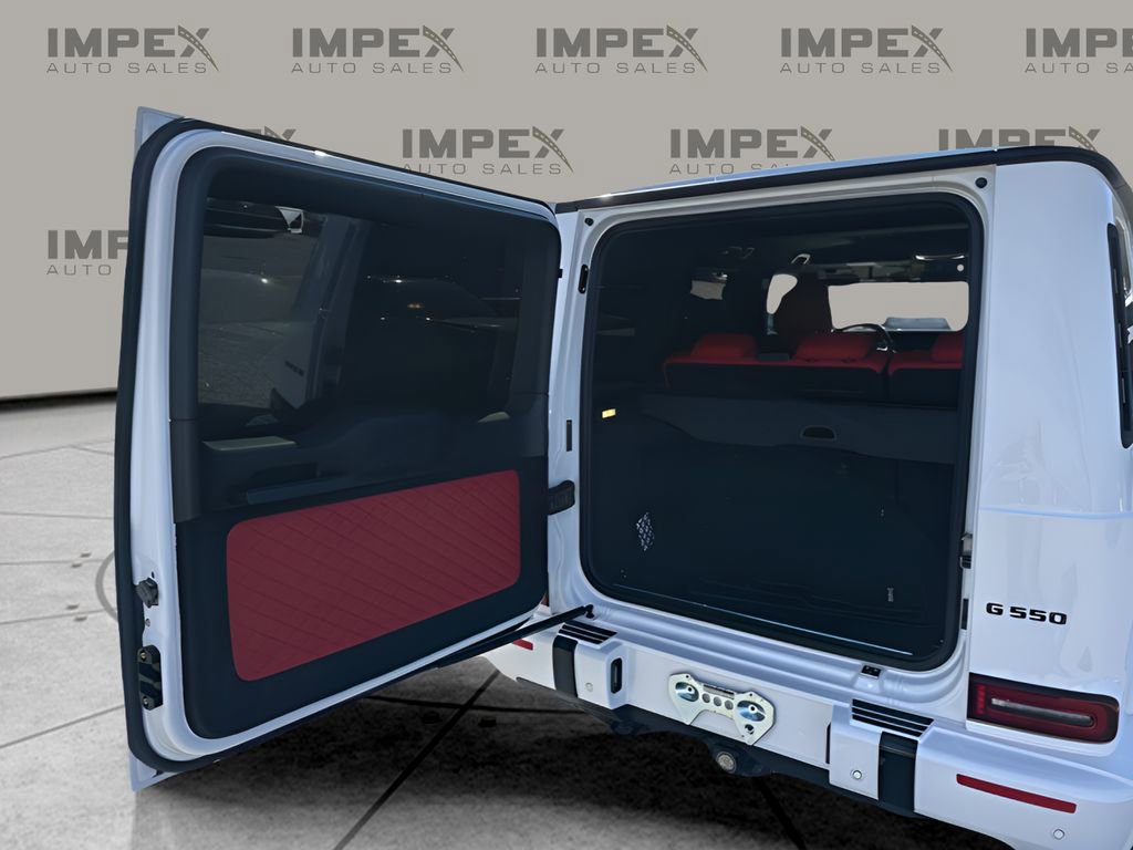 Used 2023 Mercedes-Benz G 550 image 30