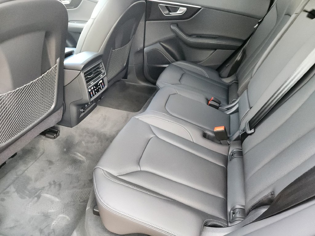 New 2027 Audi Q8 Premium Plus AWD/4WD image 33