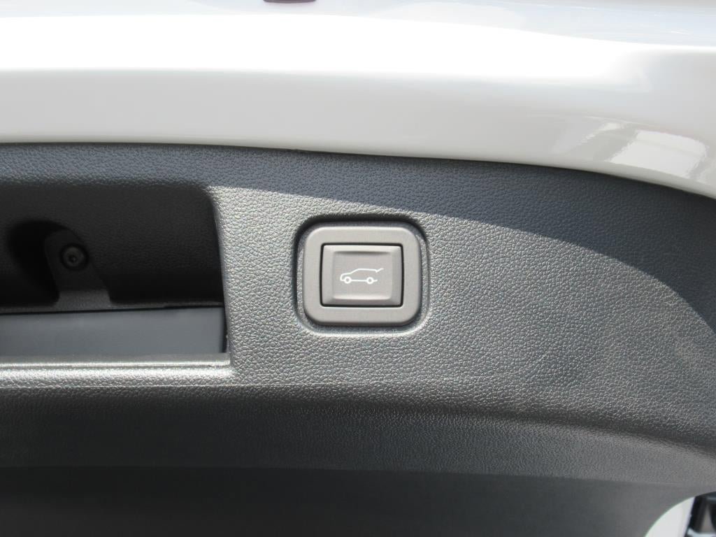 New 2025 Chevrolet Blazer EV LT w/ Super Cruise Package AWD/4WD image 19