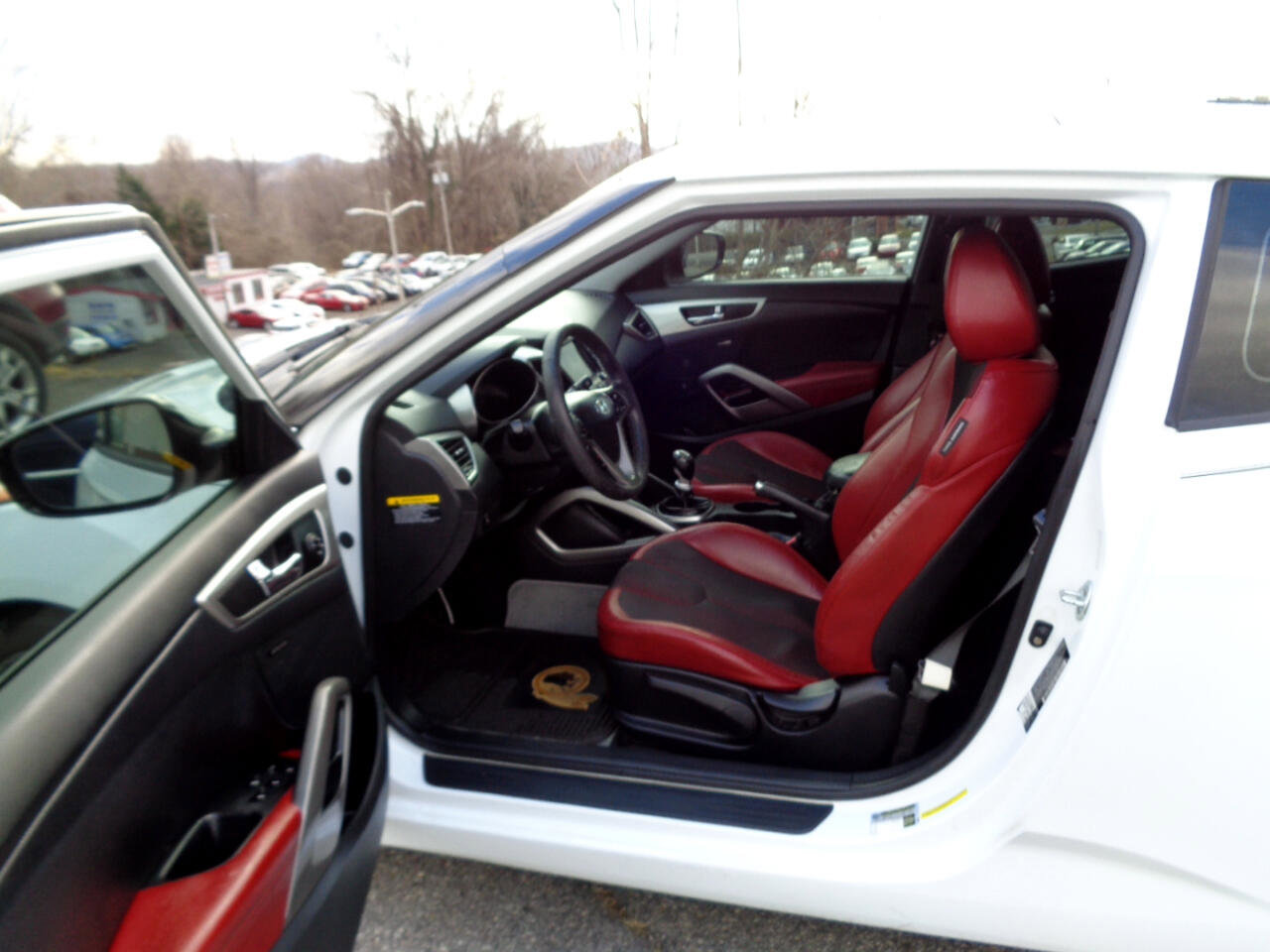 Used 2012 Hyundai Veloster Base w/ Style Pkg image 14