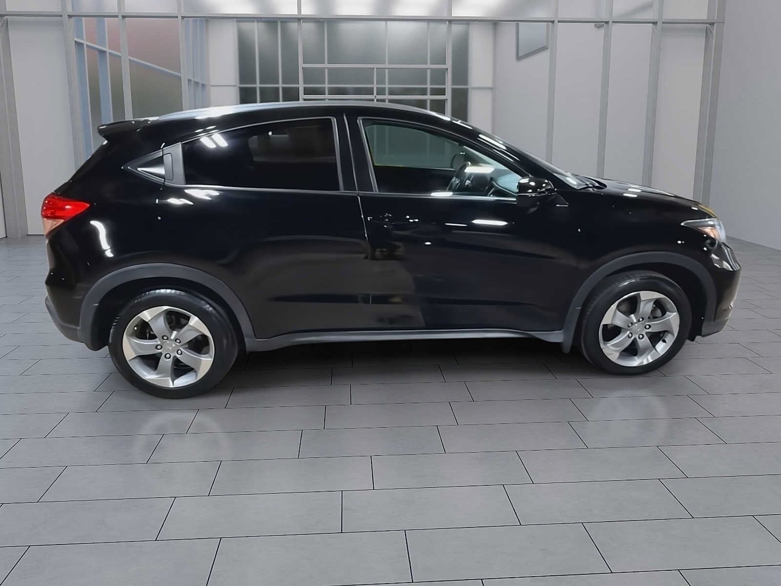 Used 2017 Honda HR-V EX-L image 9