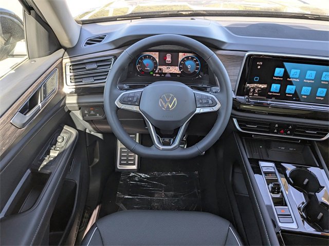 New 2026 Volkswagen Atlas SEL Premium R-Line image 17