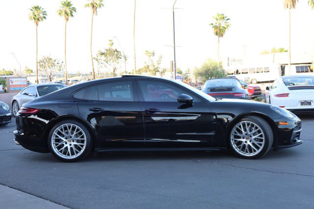 Used 2017 Porsche Panamera image 13