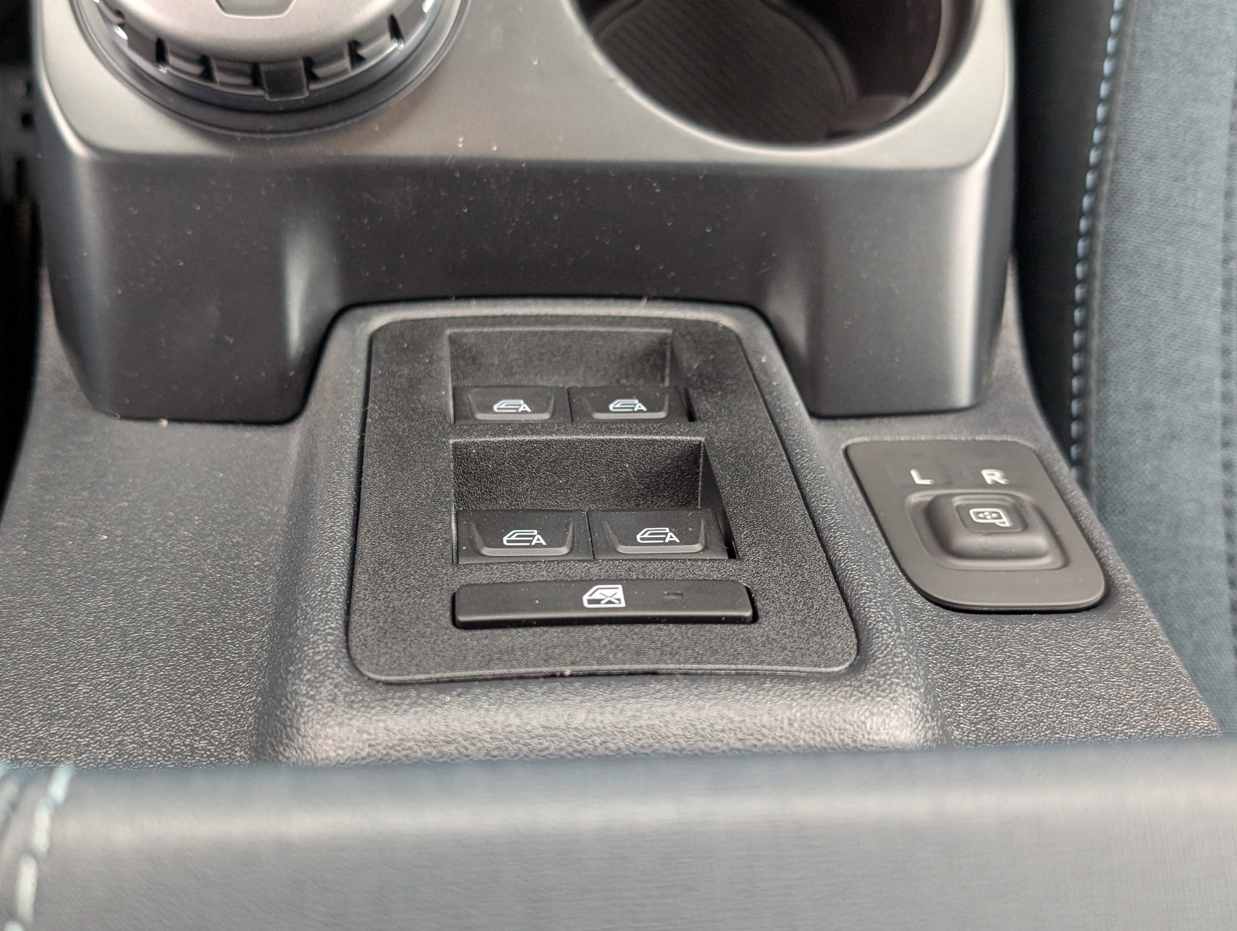 New 2025 Ford Bronco Heritage Edition image 18