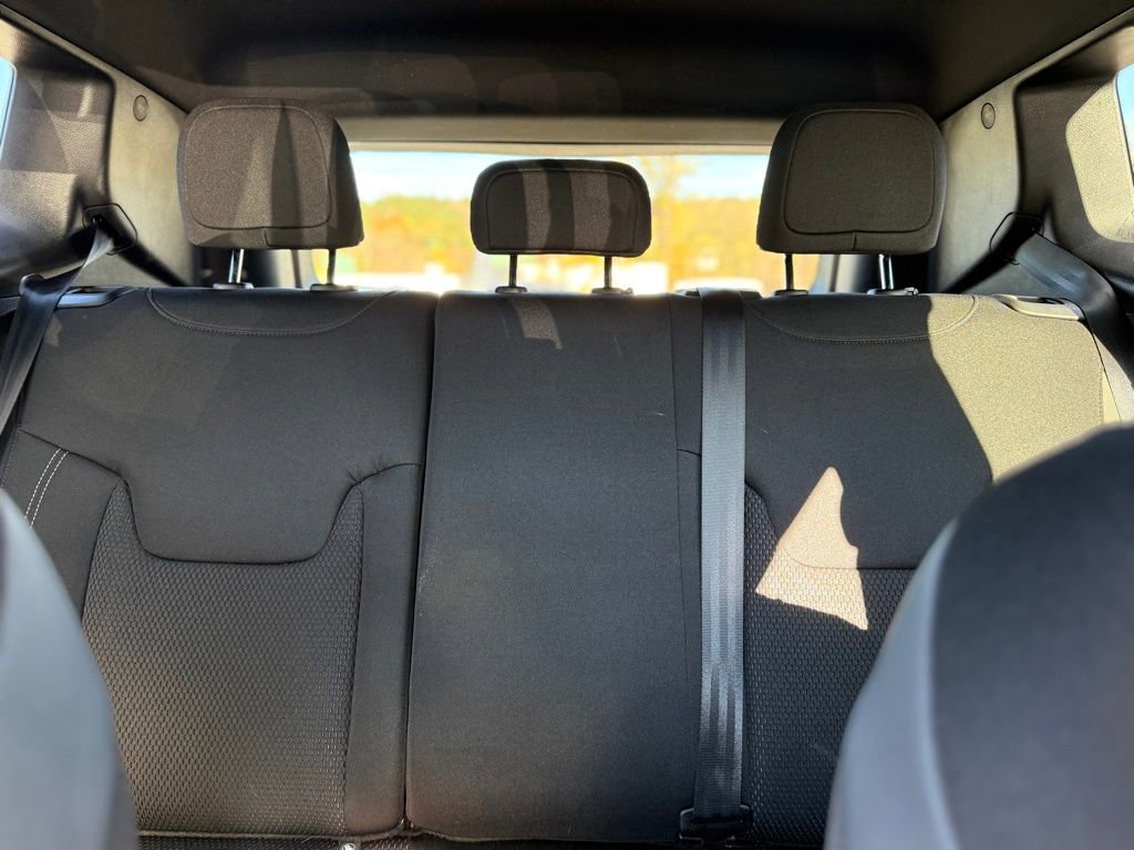 Used 2022 Jeep Renegade Altitude image 20