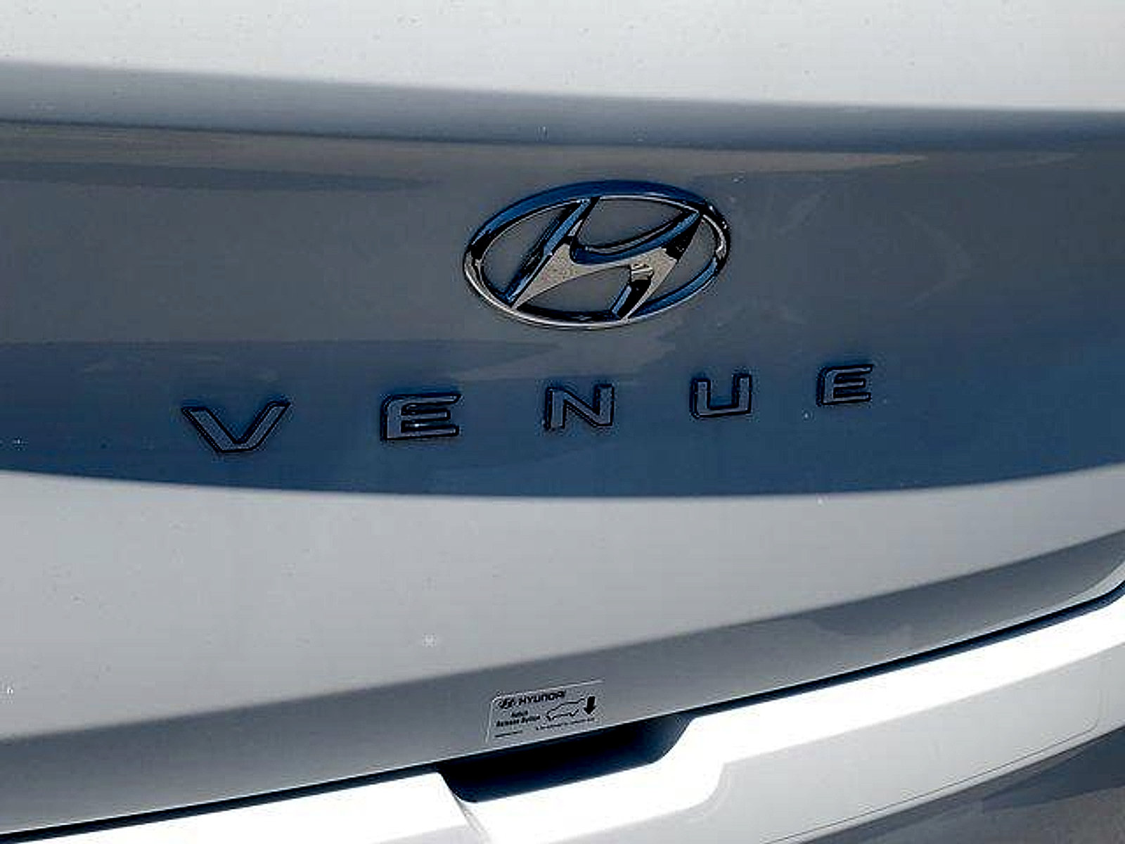 New 2026 Hyundai Venue SEL FWD image 5