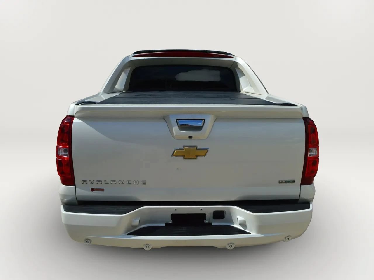 Used 2011 Chevrolet Avalanche LTZ AWD/4WD image 7
