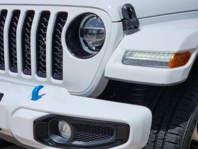 Used 2021 Jeep Wrangler Unlimited Sahara AWD/4WD image 8