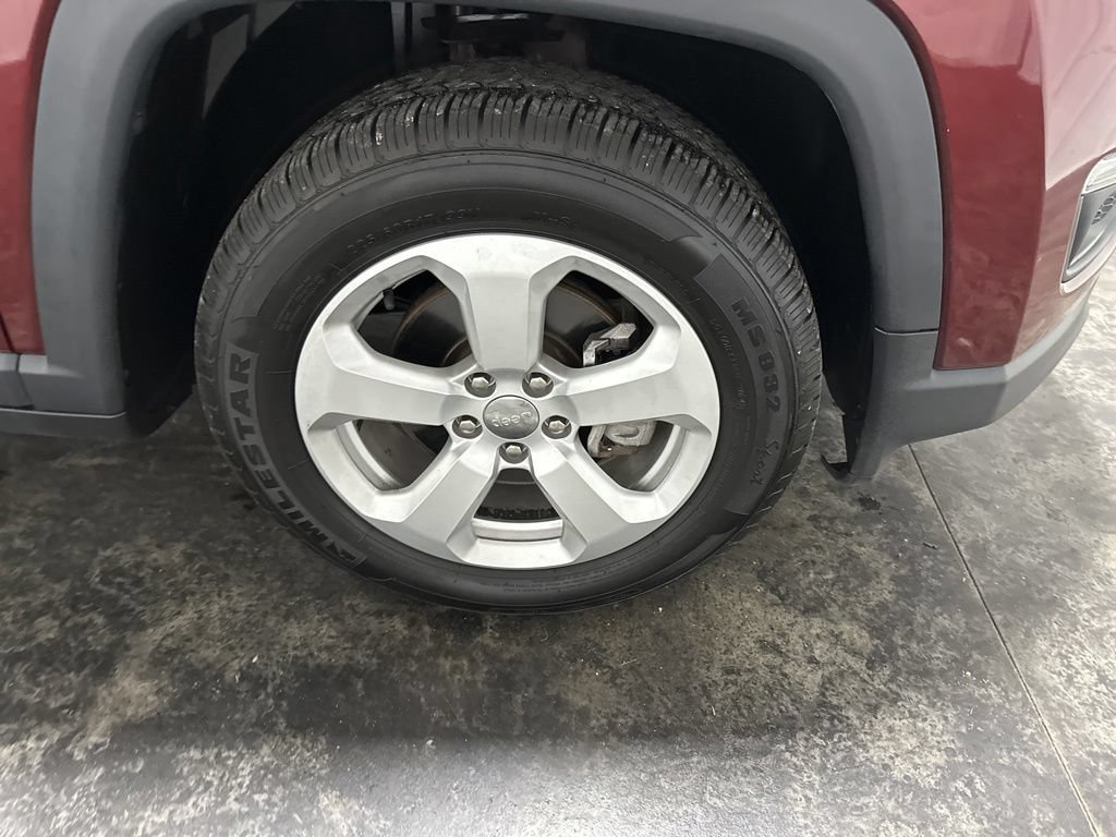 Used 2020 Jeep Compass Latitude FWD image 4