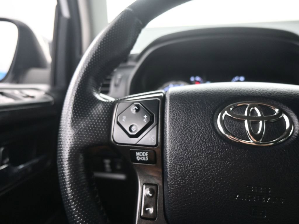 Used 2024 Toyota 4Runner TRD Off-Road Premium image 15