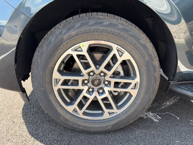 New 2026 Ford Expedition Max Active AWD/4WD image 30