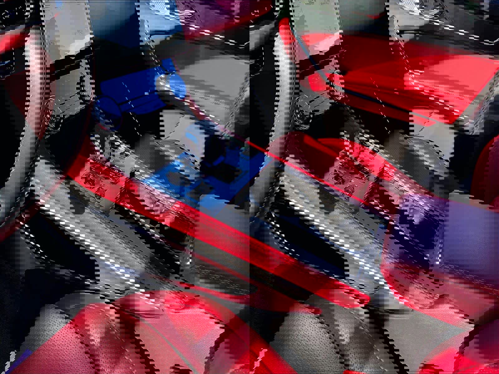 Used 2025 Jaguar F-PACE R-Dynamic S image 18