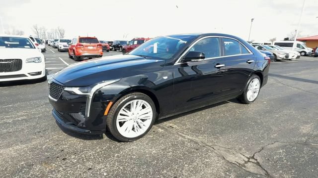 Used 2025 Cadillac CT4 Premium Luxury AWD/4WD image 4