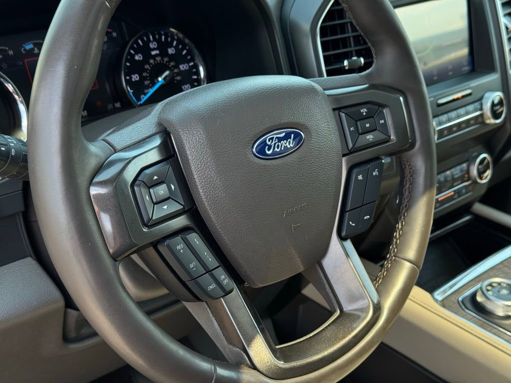 Used 2021 Ford Expedition Max Limited RWD image 18